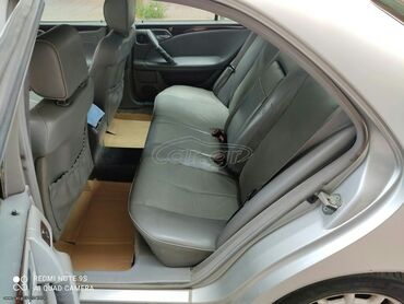 Mercedes-Benz: Mercedes-Benz E 220: 2.2 l. | 2000 έ. Sedan — 7