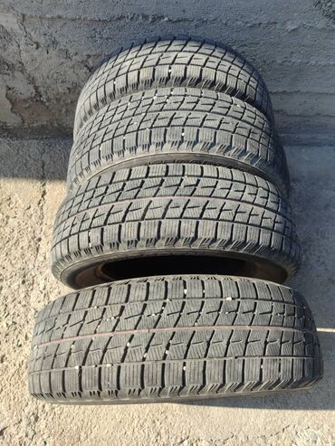 капот чайзер: Шины 215 / R 16, Зима, Комплект, Легковые, Япония, Bridgestone
