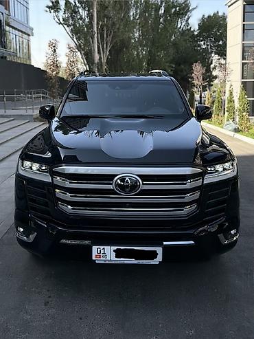 Toyota Land Cruiser: 2023 г., 3.5 л, Бензин