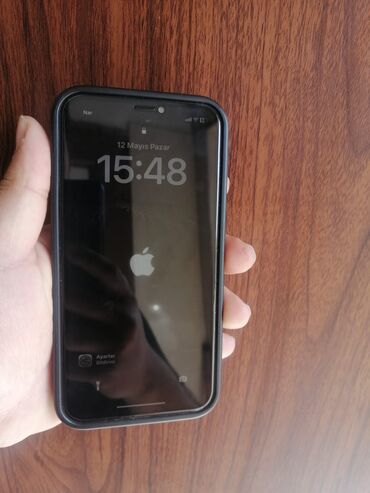 iphone 11 ekran: IPhone 11, 64 GB, Qara, Zəmanət, Simsiz şarj, Face ID