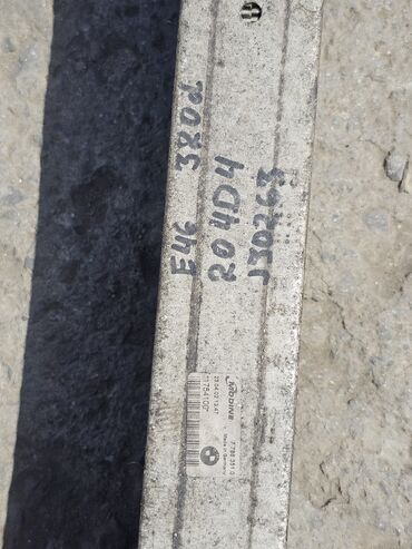 Радиаторы: Интеркулер BMW E46, M57 / N47, дизель, 2002г.в. Оригинал б/у, из — 2