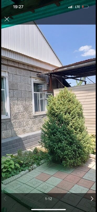 продаю дом район дордой: Дом, 100 м², 5 комнат, Собственник, Старый ремонт