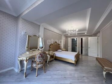 Долгосрочная аренда квартир: 4 комнаты — 10