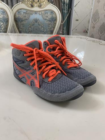 асикс крос: Кроссовки Asics для зала/борьбы, средняя посадка. - Цвет: серый с — 3