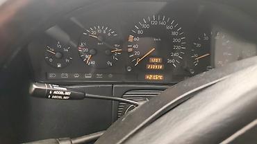 lovol 1054: Mercedes-Benz S-Class: 1995 г., 3.2 л, Бензин, Седан — 1