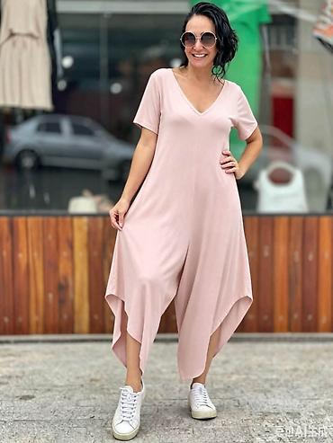 cargo: 07. Kombinezon za punije
XL 2XL 3XL
Cena : 2.700 dinara H — 5