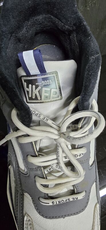 вязанные резинки для волос: Кроссовки высокие KE SPORTS (лейбл на языке «HKEP 2035»), цвет