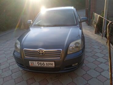 Toyota: Toyota Avensis: 2003 г., 2 л, Механика, Дизель, Седан