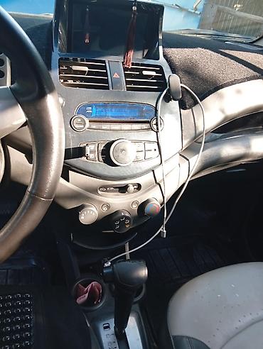 Транспорт: Chevrolet Spark: 2012 г., 1 л, Автомат, Бензин, Хэтчбэк — 10
