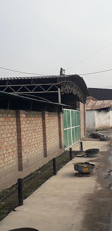 Продажа коттеджей и домов: Продаю угловой дом, район Дордой Моторс. по ул.Очаковского пер.Патриса — 16