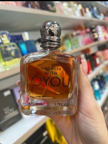 хеликс оригинал цена в оше: Bir neçə ətir variantı: 1) Stronger With You – Eau de Parfum, 110 ml at lalafo.az хеликс оригинал цена в оше: Bir neçə ətir variantı: 1) Stronger With You – Eau de Parfum, 110 ml