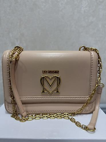 Aksesuarlar: Love Moschino çiyin çantası chox az cemi 2 defe istifade etmisem — 2