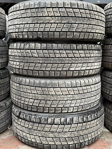 235/55/19 4 шт комплект в идеальном состоянии фирма Dunlup год 2022