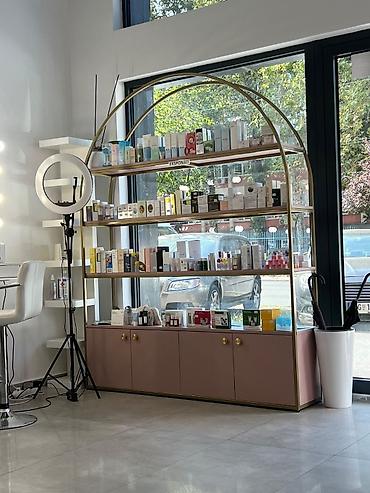 Kancelarijski setovi nameštaja: Prodaja kompleta nameštaja Idealno pogodno za salon lepote na lalafo.rs — 3 Kancelarijski setovi nameštaja: Prodaja kompleta nameštaja Idealno pogodno za salon lepote — 3