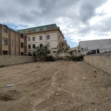 Torpaq sahələrinin satışı: 6 sot, Tikinti — 8