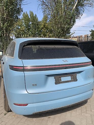 продаю лт: Lixiang L7: 2025 г., 1.5 л, Автомат, Гибрид, Внедорожник — 9