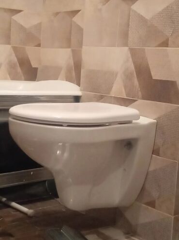 Другие стройуслуги: Услуги по укладке плитки для ванных комнат, кухонь и других помещений — 29