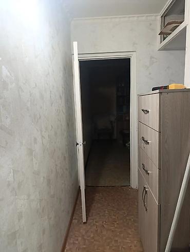 1 бөлмө, 32 м², Алтын чарчы 104-серия, 1 кабат, Дизайнердик оңдоо
