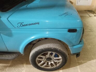 VAZ (LADA): LADA Niva (klassik kuzov) – parlaq mavi rəngdə, şəhər və off-road üçün — 6