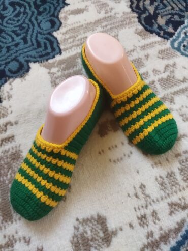 Kolqotkalar, corablar: Toxunma corab satılır isteyen yaza bilər — 6