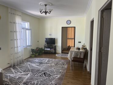 9 mk satilan evler: 7-ой микрорайон 3 комнаты, 250 м², Нет кредита, Свежий ремонт