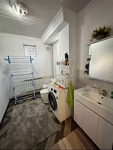 Продажа коттеджей и домов: Продается дом в ж/м Биримдик-Кут, 9-я улица дом угловой Площадь дома — 12