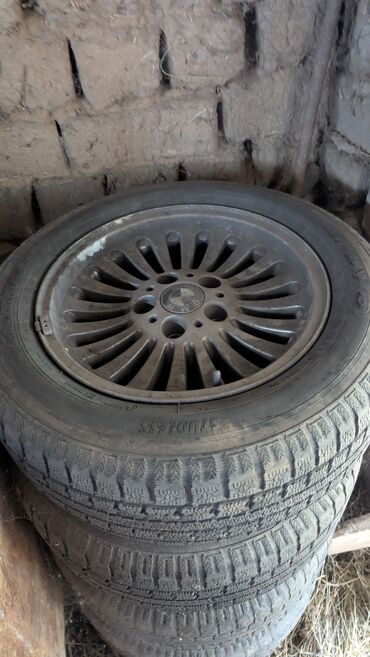 диски ланос 13: Дөңгөлөктөр монтажда 215 / 60 / R 16, Жай, Колдонулган, Комплект, тешиктери - 5