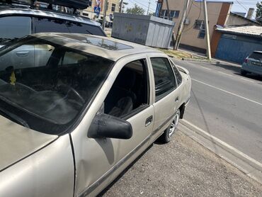 радиатор опель зафира а: Opel Vectra: 1994 г., 2 л, Механика, Бензин