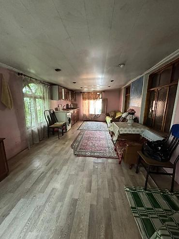 Həyət evləri və villaların satışı: Satılır: Həyət evi - Geniş planlı birmərtəbəli ev, ayrı-ayrı böyük — 17