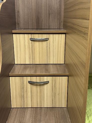 двухъярусные угловые кровати: İki mərtəbəli uşaq/yataq dəsti - Material: ağac teksturalı laminat — 2