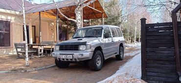 машине сатылат: Mitsubishi Pajero: 2004 г., 2.5 л, Механика, Дизель, Жол тандабас