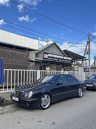 Mercedes-Benz: Mercedes-Benz E-Class: 2002 г., 3.7 л, Автомат, Бензин, Седан — 1