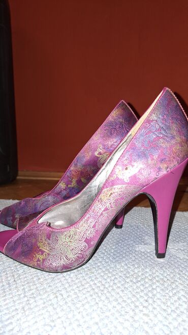 Salonke: Salonke, 39.5 — 1