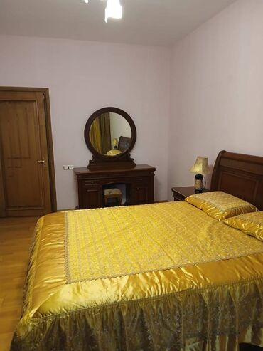 Uzunmüddətli kirayə mənzillər: Nizami Metrosu 6-cı Paralelnin Efer Binası 3 otaq. Mərtəbə - 18/8 — 4