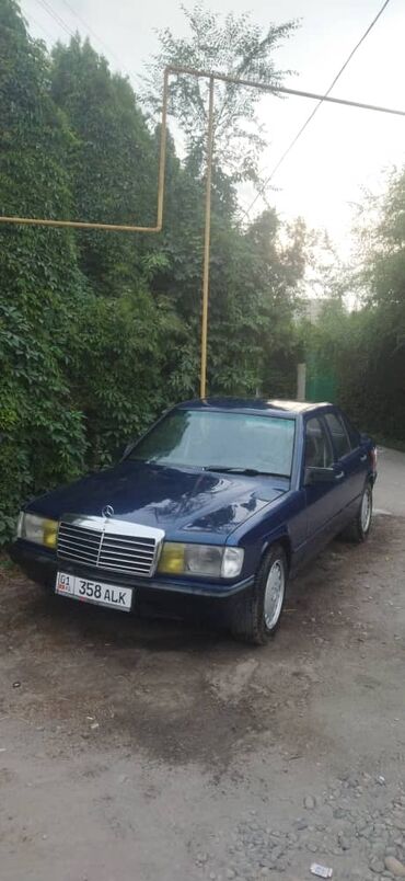 срочно в связи с переездом: Mercedes-Benz 190: 1983 г., 2 л, Автомат, Бензин, Седан