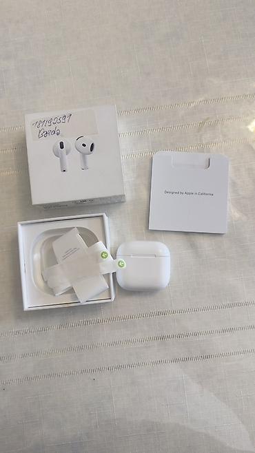 i̇phone 8 barter: Məhsul: Apple AirPods 4 (şarj qutusu ilə) Xüsusiyyətlər: - Simsiz — 1
