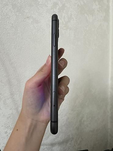 Apple iPhone: IPhone 11, Б/у, 128 ГБ, Черный, Чехол, Зарядное устройство — 6