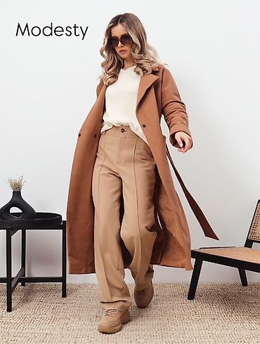 Пальто: Женское пальто-халат в карамельно-латте оттенке Элегантная базовая — 3