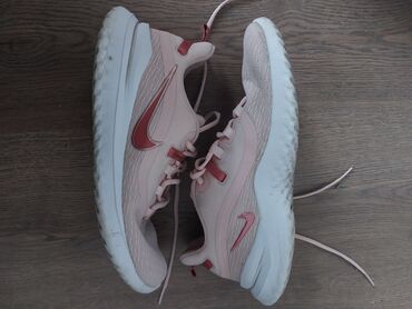 aplikator za sociva cena: Nike, 40, color - Pink