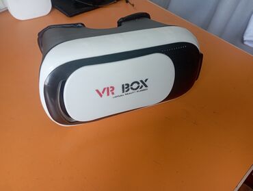 Другие аксессуары для мобильных телефонов: VR Box (виртуальные очки) Состояние: Б/у, в хорошем состоянии Продаю