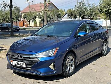 Продажа авто: Hyundai Elantra: 2020 г., 2 л, Автомат, Бензин, Седан — 2