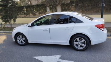 Avtomobil satışı: Chevrolet Cruze: 1.4 l | 2012 il | 200000 km Sedan