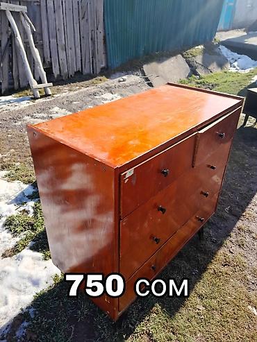 Прямые диваны: Прямой диван, Б/у — 8