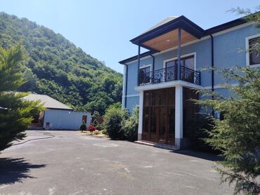 xırdalanda kiraye: 225 kv. m, 4 otaqlı, Kombi, Qaz, İşıq