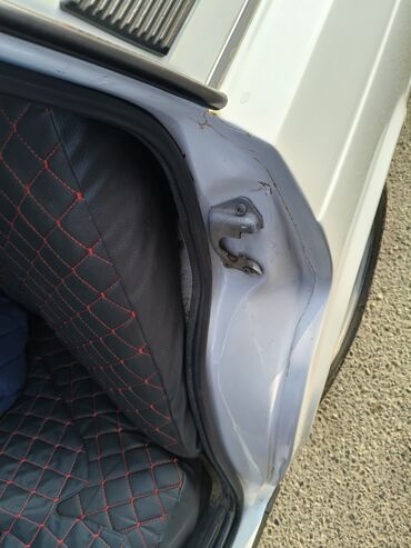 VAZ (LADA): VAZ 2107, ağ rəng, AZ dövlət nömrə nişanı 99-LH-487. Xüsusiyyətlər: - -da lalafo.az — 10 VAZ (LADA): VAZ 2107, ağ rəng, AZ dövlət nömrə nişanı 99-LH-487. Xüsusiyyətlər: - — 10