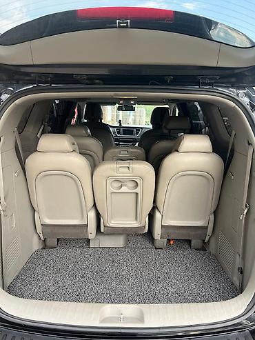 carnival: Kia Carnival: 2020 г., Минивэн — 6