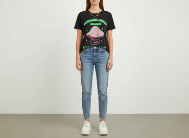 base t shirty: FB Sister, Футболка жіноча, розмір M