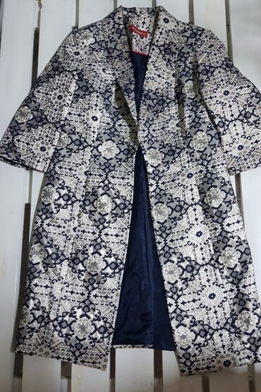 Paltolar: Все товары можно сказать не одеванные белый плащ Max.co .Красное -da lalafo.az — 9 Paltolar: Все товары можно сказать не одеванные белый плащ Max.co .Красное — 9