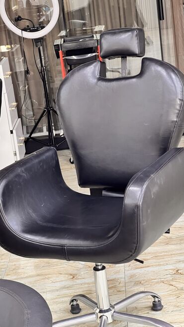 Salon masaları: Yeni, Güzgüsüz