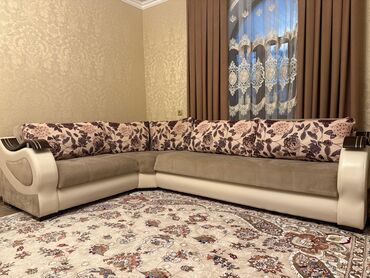 Sifarişlə dolablar: Künc divan, İşlənmiş, Açılmayan, Bazalı